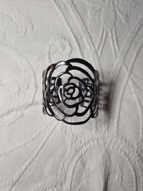 Metal Cuff Rose Flower Floral Design Cuff Bracelet Romantic Coquette Girly Twee